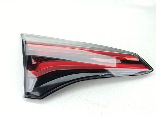 left-tailgate-light-toyota-rav-4-iv-_a4_-2012-2013-2014-2015-2016-2017-2018-2019-40080868 main image