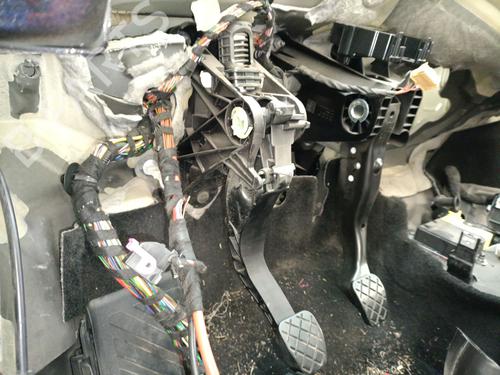 koblingspedal VW GOLF VII Variant (BA5, BV5) 1.6 TDI | BP30685727I13