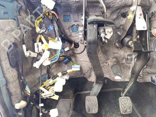 Used Clutch pedal Clutch pedal 39239961 39239961