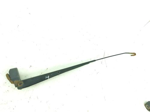 Used Front windshield wiper arm NISSAN TERRANO II (R20) 2.7 TD 4WD (101 hp) 29001708