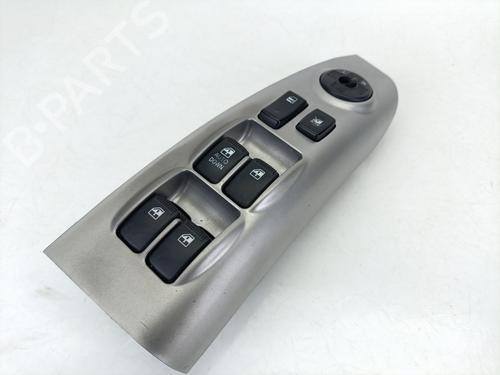Left front window switch KIA SPORTAGE II (JE_, KM_) 2.0 CRDi | BP25878112I27 