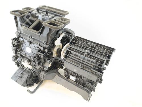 Heater matrix box TOYOTA COROLLA Saloon (_E21_) 1.8 VVTi Hybrid (ZWE211, MZEA12) | BP37719882M61  - Image 8