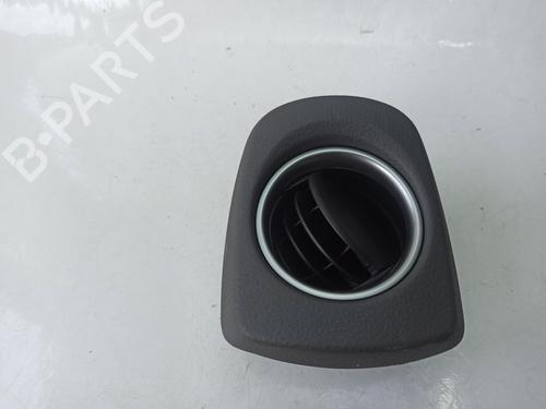 Air vent TOYOTA YARIS (_P13_) 1.4 D (NLP130_, NLP130) | BP25878891I21 
