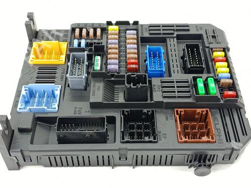 Used Fuse box CITROËN C3 AIRCROSS II (2R_, 2C_) 1.2 PureTech 110 (2RHNZB, 2RHNZW, 2RHNPX, 2RHNPJ) (110 hp) 30273806