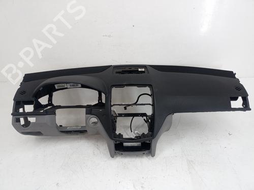 Used Dashboard MERCEDES-BENZ C-CLASS (W204) [2007-2015]  25875267