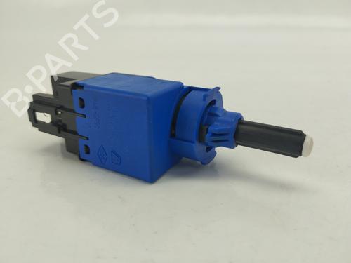 Used Switch DACIA SANDERO II TCe 90 (B8M1, B8MA, B8AC) (90 hp) 16254981