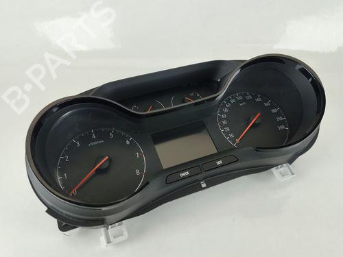 Used Instrument cluster OPEL GRANDLAND / GRANDLAND X (A18, P1UO) 1.2 (75) (131 hp) 26396413