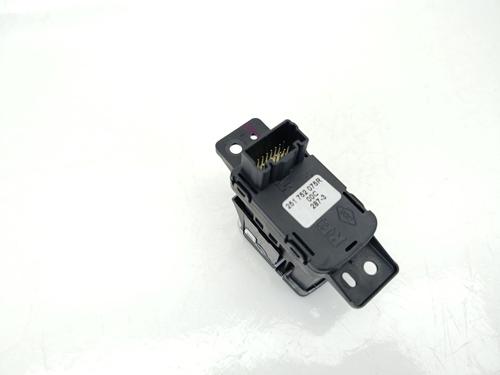Hand brake RENAULT CAPTUR II (HF_) TCe 90 (HFM6) | BP37720719I18 - Image 4
