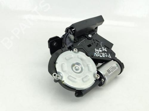 Used Tailgate lock OPEL ASTRA K Sports Tourer (B16) [2015-2022]  26641193