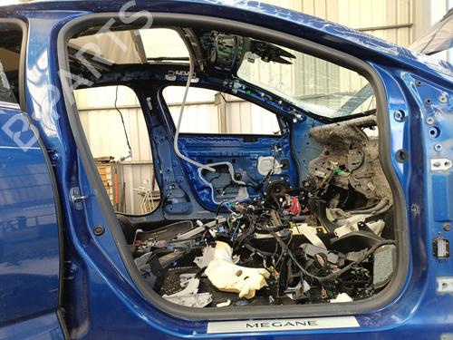 rubber-door-seal-renault-megane-iv-hatchback-b9amn_-2015-34625903 main image