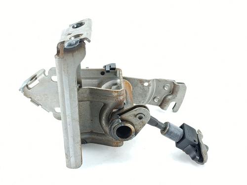 BP29003017O1 main image