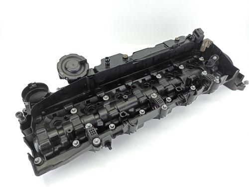 Used Valve cover BMW 5 Touring (F11) 535 d (299 hp) 14159842