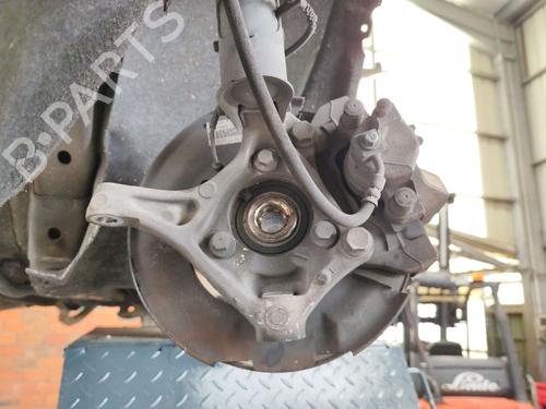 Used Left front steering knuckle OPEL ASTRA K Sports Tourer (B16) [2015-2022]  26614359