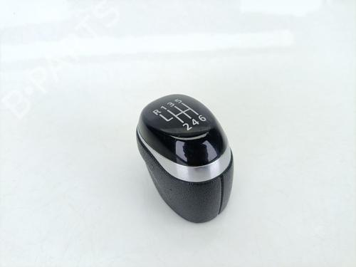 Used Shift knob RENAULT MEGANE IV Hatchback (B9A/M/N_) [2015-2025]  26554287