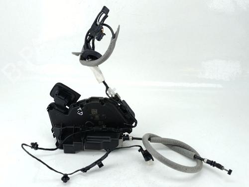 hyre-bak-las-vw-golf-viii-cd1-da1-2019-35945959 main image