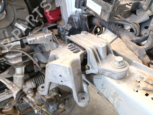 Used Engine mount FORD FOCUS IV (HN) 1.0 EcoBoost (125 hp) 29863152