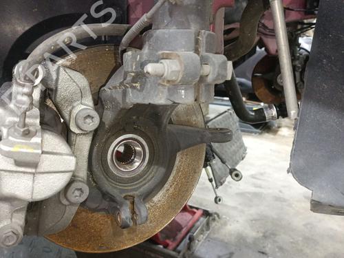 Used Right front steering knuckle OPEL CROSSLAND X / CROSSLAND (P17, P2QO) 1.2 (75) (110 hp) 31882564