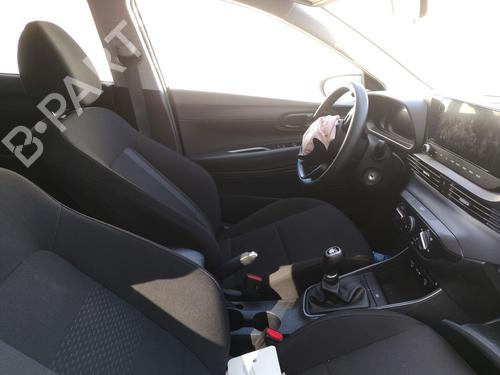 Left front seat HYUNDAI i20 III (BC3, BI3) 1.2 | BP40080955C15 - Image 15