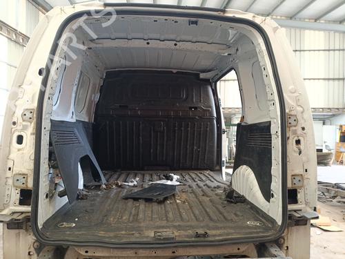 Gummiliste Gummiliste CITROËN BERLINGO (ER_, EC_) 1.5 BlueHDi 75 (76 hp) 36993494 36993494