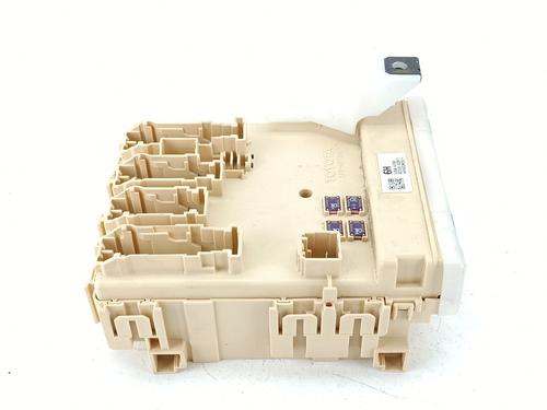 Used Fuse box Fuse box TOYOTA RAV 4 IV (_A4_) 2.5 Hybrid (AVA42_) (155 hp) 40080915 40080915