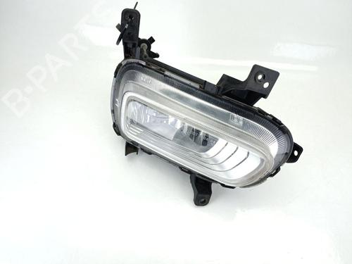 Right front fog light KIA CARENS IV 1.7 CRDi | BP38016408C31 - Image 2