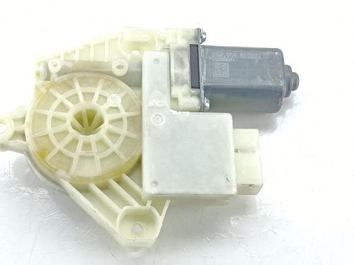 Used Right rear window motor VW GOLF VII Variant (BA5, BV5) 1.6 TDI (115 hp) 30685789