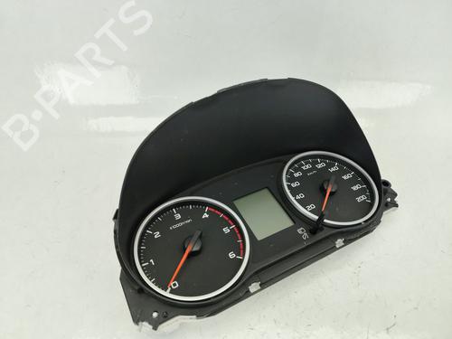 Used Instrument cluster MITSUBISHI L200 / TRITON (KJ_, KK_, KL_) [2014-2025]  25879342