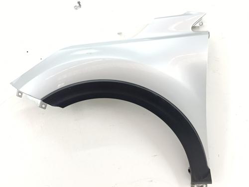 left-front-fenders-kia-stonic-yb-2017-40539003 main image