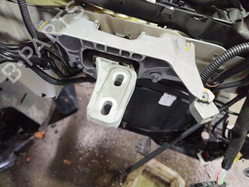 Used Support PEUGEOT 208 II (UB_, UP_, UW_, UJ_) 1.2 PureTech 75 (75 hp) 30277423