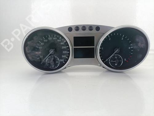 Used Instrument cluster MERCEDES-BENZ M-CLASS (W164) ML 320 CDI 4-matic (164.122) (224 hp) 25877298