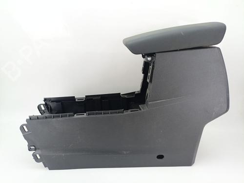 middle-console-renault-captur-ii-hf_-2020-37692205 main image