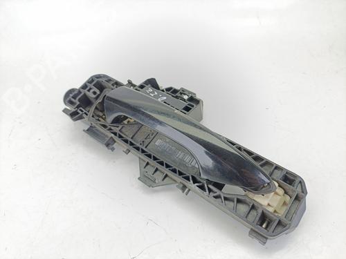 Used Front left exterior door handle MERCEDES-BENZ C-CLASS (W204) [2007-2015]  25878432