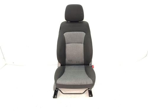 Used Right front seat Right front seat 39239954 39239954