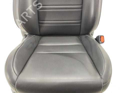 Right front seat LEXUS NX (_Z1_) 300h (AYZ10_) | BP29562190C16 