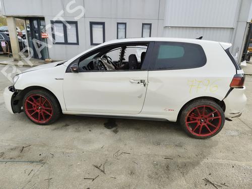 Right front window motor VW GOLF VI (5K1) 2.0 GTi | BP31046109E20