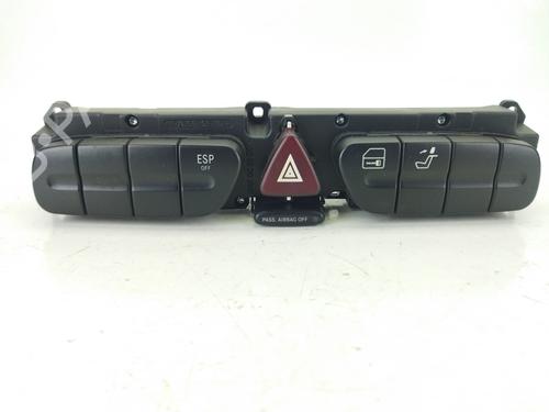 Used Warning switch MERCEDES-BENZ CLK (C209) [2002-2010]  8944526