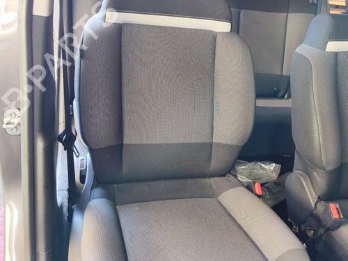 Used Right front seat CITROËN C3 AIRCROSS II (2R_, 2C_) 1.2 PureTech 110 (2RHNZB, 2RHNZW, 2RHNPX, 2RHNPJ) (110 hp) 27495217