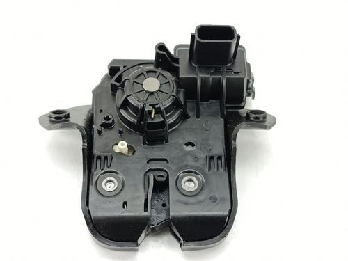 Used Tailgate lock DACIA SANDERO III 1.0 SCe 65 (67 hp) 32103099