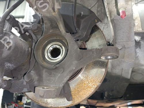 Used Right front steering knuckle HYUNDAI i20 II (GB, IB) 1.2 (84 hp) 32410529