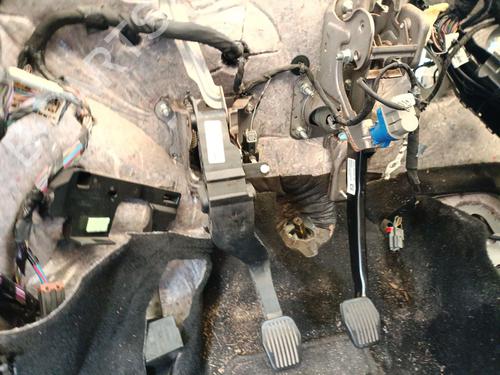 Used Clutch pedal FORD FOCUS IV (HN) 1.0 EcoBoost (125 hp) 29862697