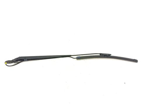 front-windshield-wiper-arm-citroen-c4-cactus-2014-32474260 main image