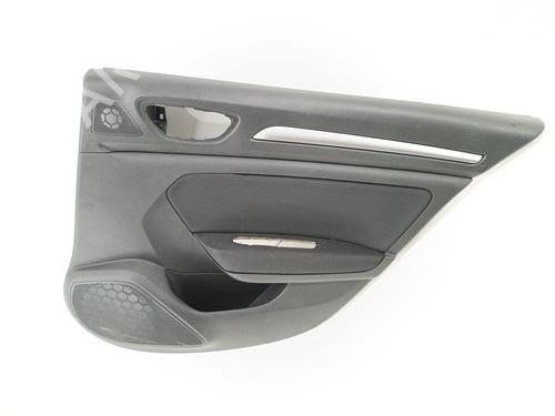 Bageste højre beklædning Bageste højre beklædning RENAULT MEGANE IV Grandtour (K9A/M/N_) 1.5 Blue dCi 115 (K9A6) (116 hp) 35788337 35788337