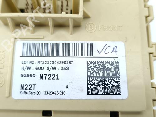 Fuse box HYUNDAI TUCSON (NX4E, NX4A) 1.6 T-GDi | BP28357886E1