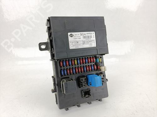 Used Fuse box NISSAN TERRANO II (R20) 2.7 TD 4WD (101 hp) 25878958