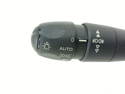 Switch CITROËN C4 CACTUS 1.2 THP 110 | BP33538412I30 - Image 2