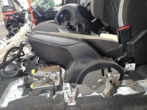 Frein à main NISSAN MICRA V (K14) 1.0 IG-T (92 hp) 31713926