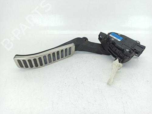 Pédale VW TOUAREG (7LA, 7L6, 7L7) 5.0 V10 TDI (313 hp) 25875817