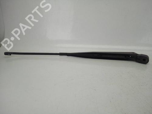 Front windshield wiper arm NISSAN TERRANO II (R20)  | BP9506762C143 