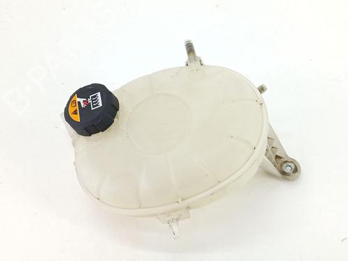 expansion-tank-kia-niro-i-de-2016-2017-2018-2019-2020-2021-2022-34213869 main image