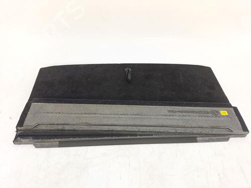 tailgate-kia-stonic-yb-2017-39649349 main image